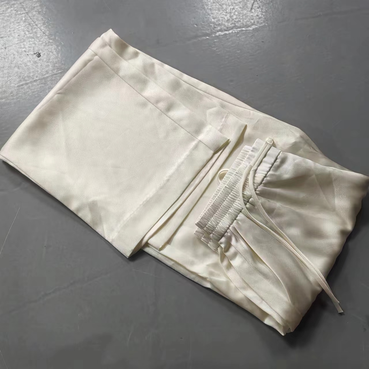 【南油玲姐】白色休闲裤8866