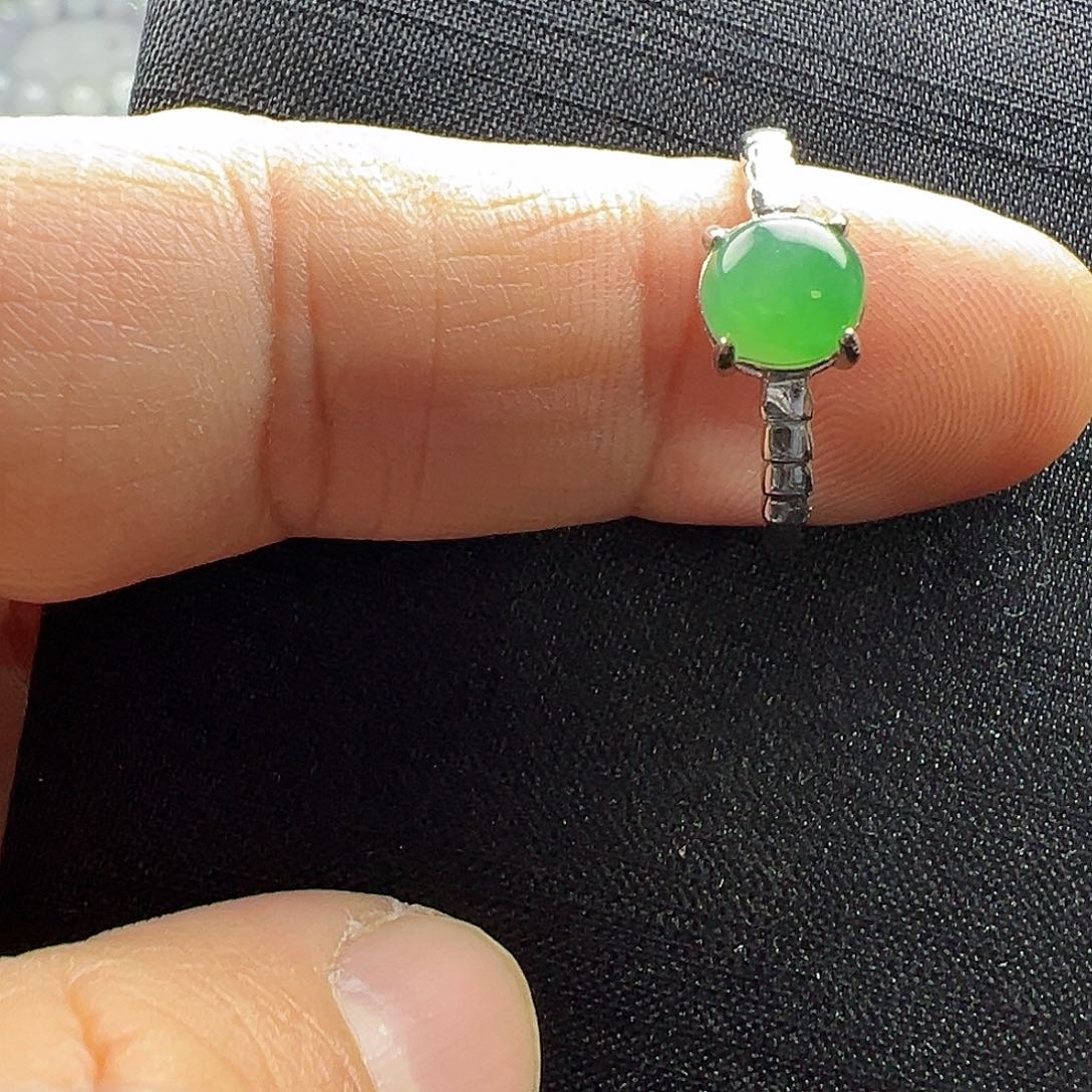 翡翠戒指银S925镶嵌翡翠