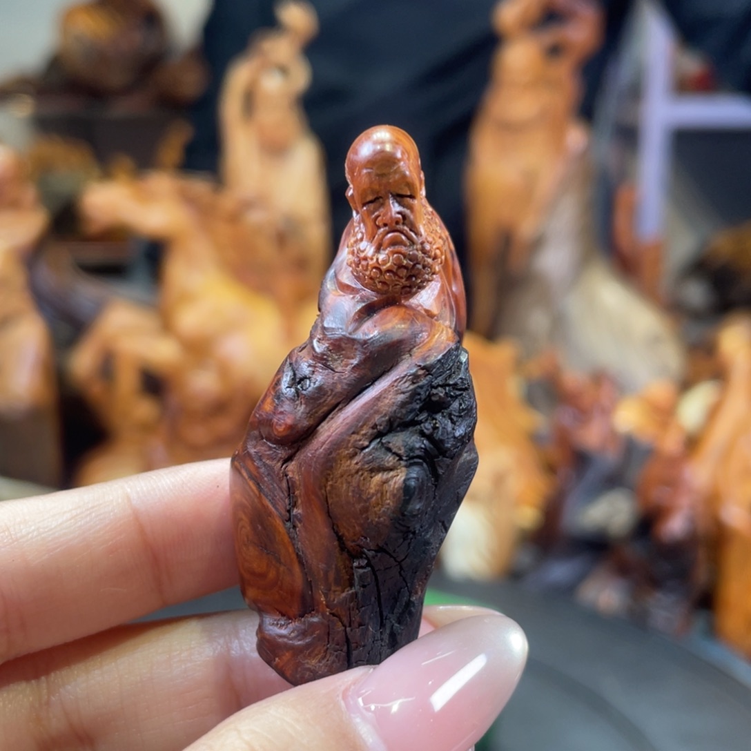 柏木（崖柏）。。。。。。