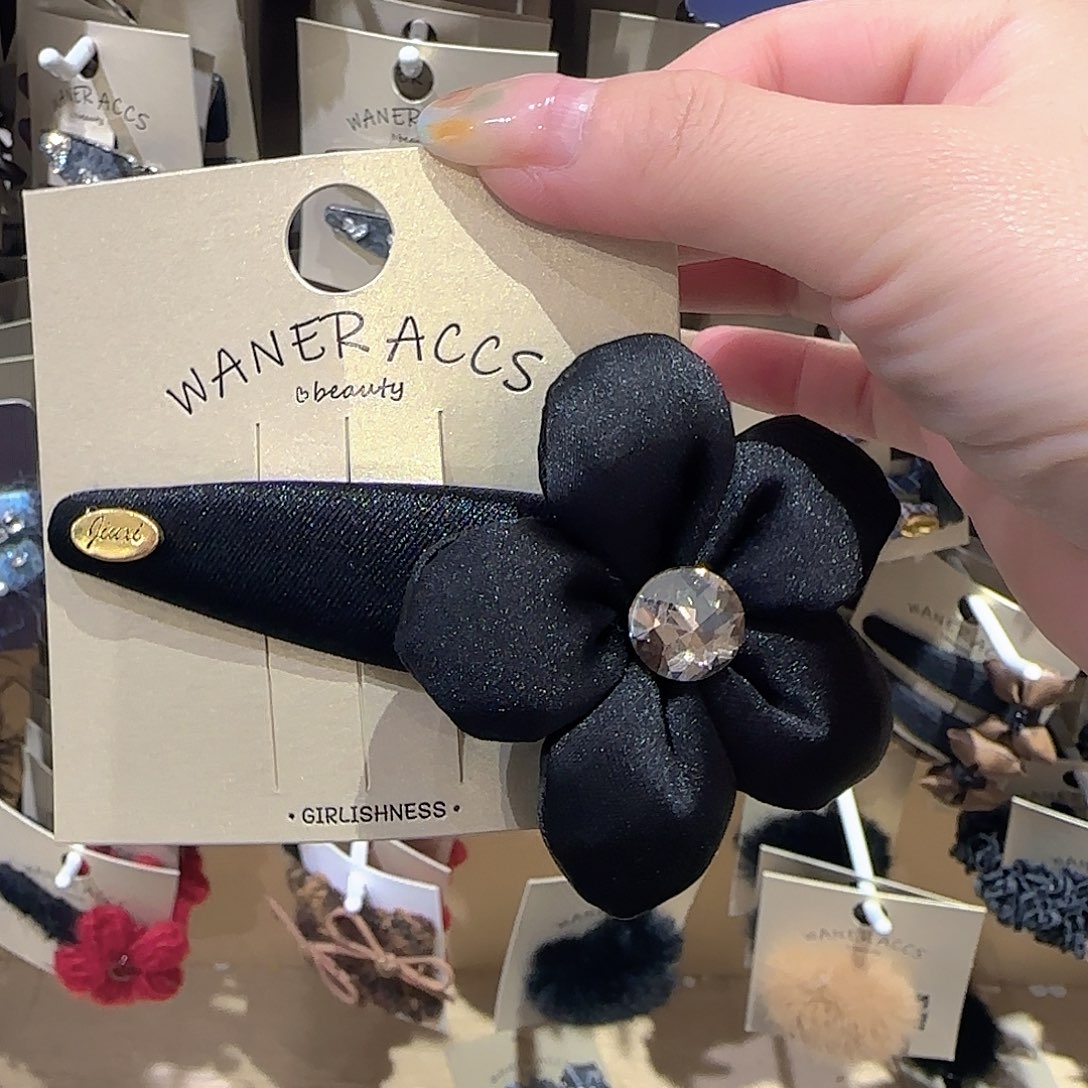 皮质非金属花花拜拜