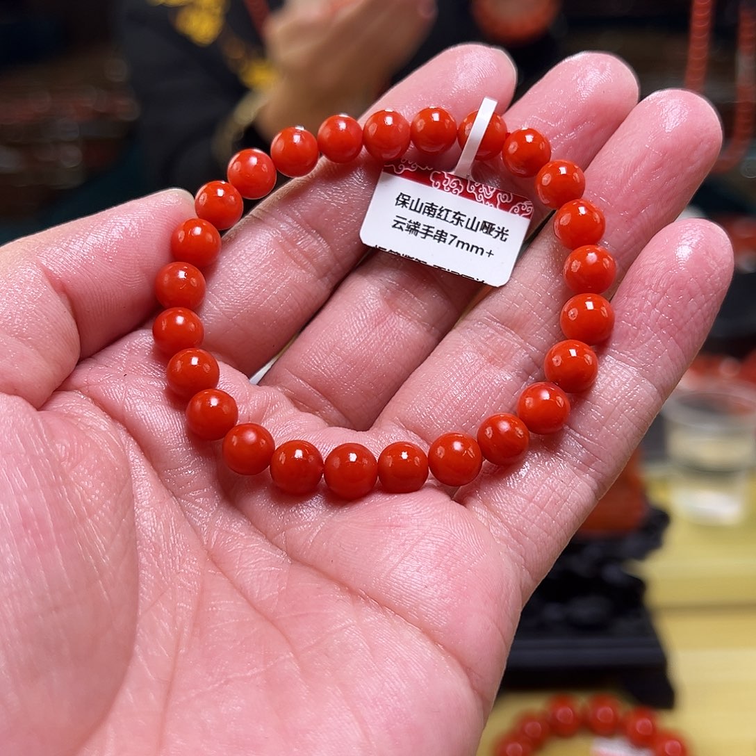 南红玛瑙未镶嵌买7+mmm毕业级保山东山哑光