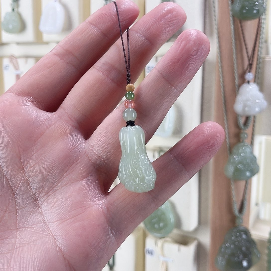 颈饰未镶嵌和田玉白菜手机挂