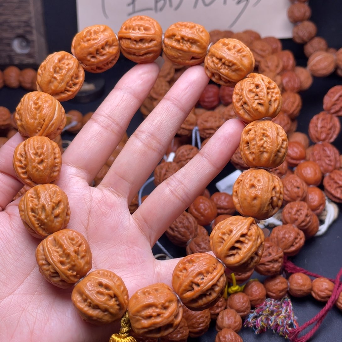 文玩核桃手串粗筋111