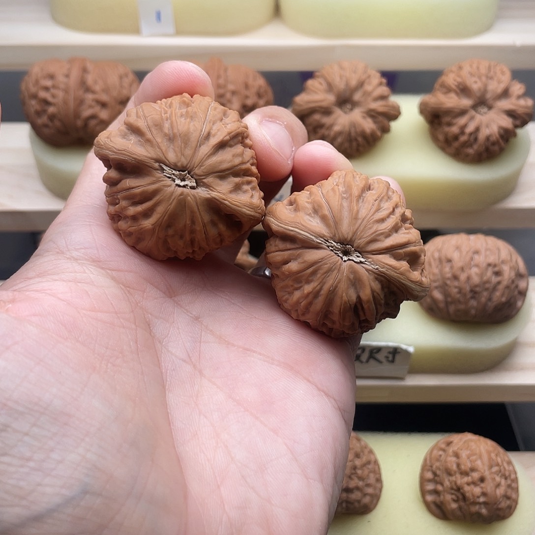 吊坠文玩核桃陈*42全品铁锤