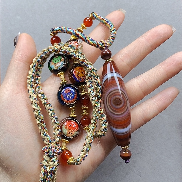 玛瑙/玉髓颈饰未镶嵌