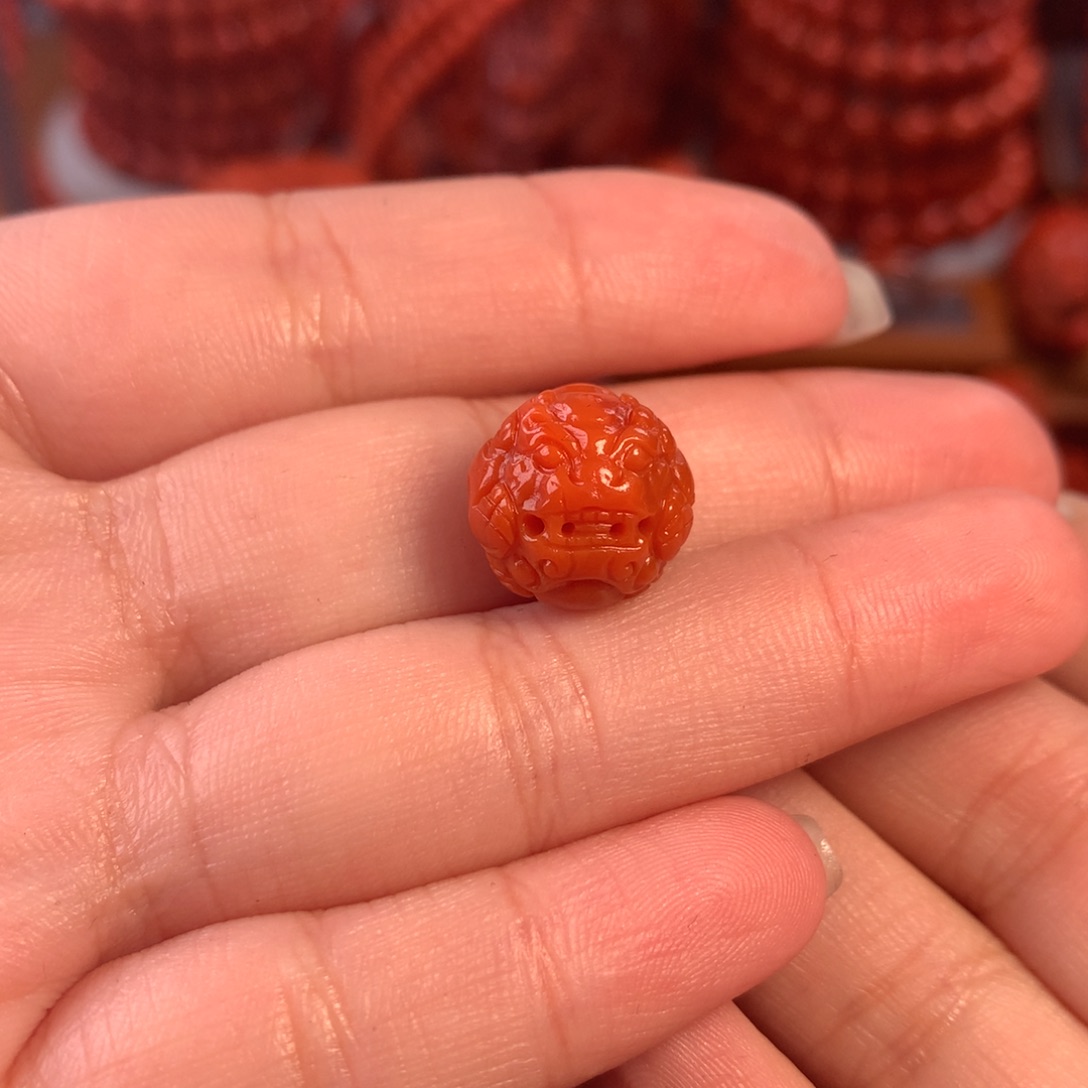 南红玛瑙川料瓦西配饰未镶嵌一***由