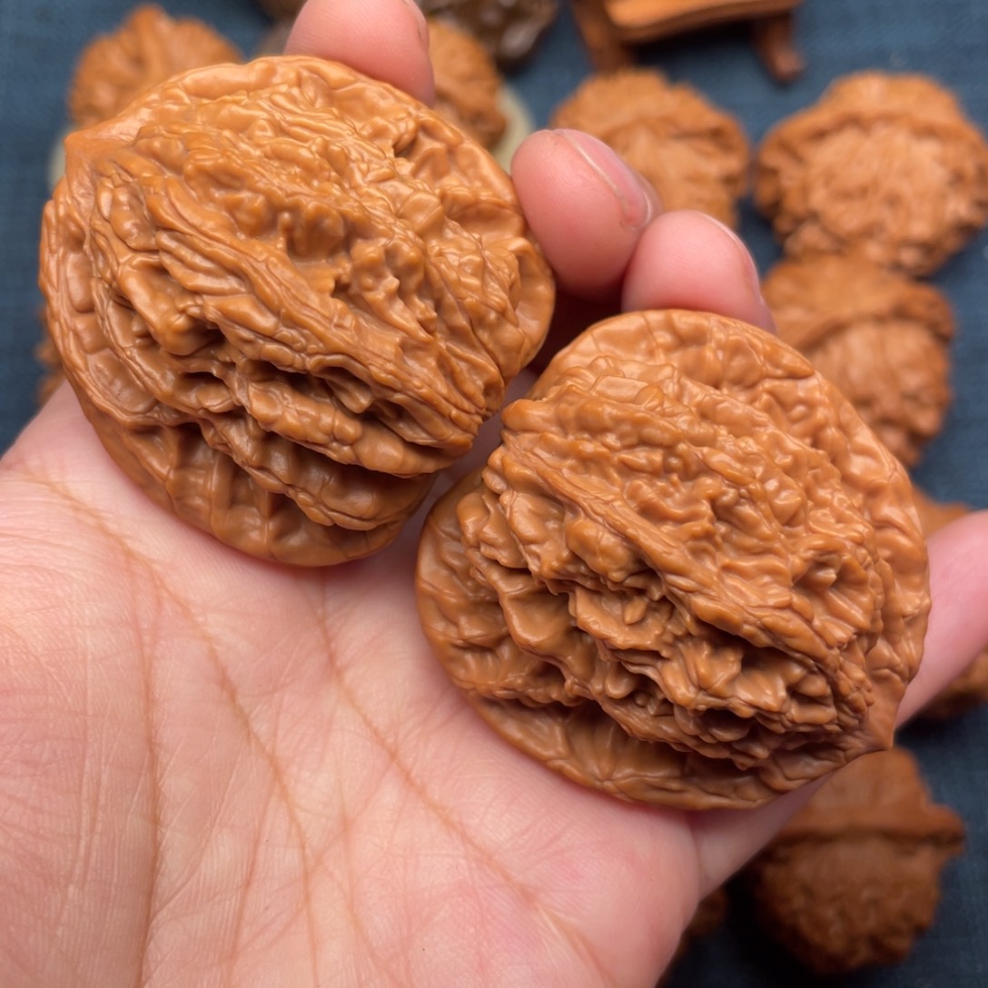 文玩核桃把件46毕业麦穗虎头全品59克重