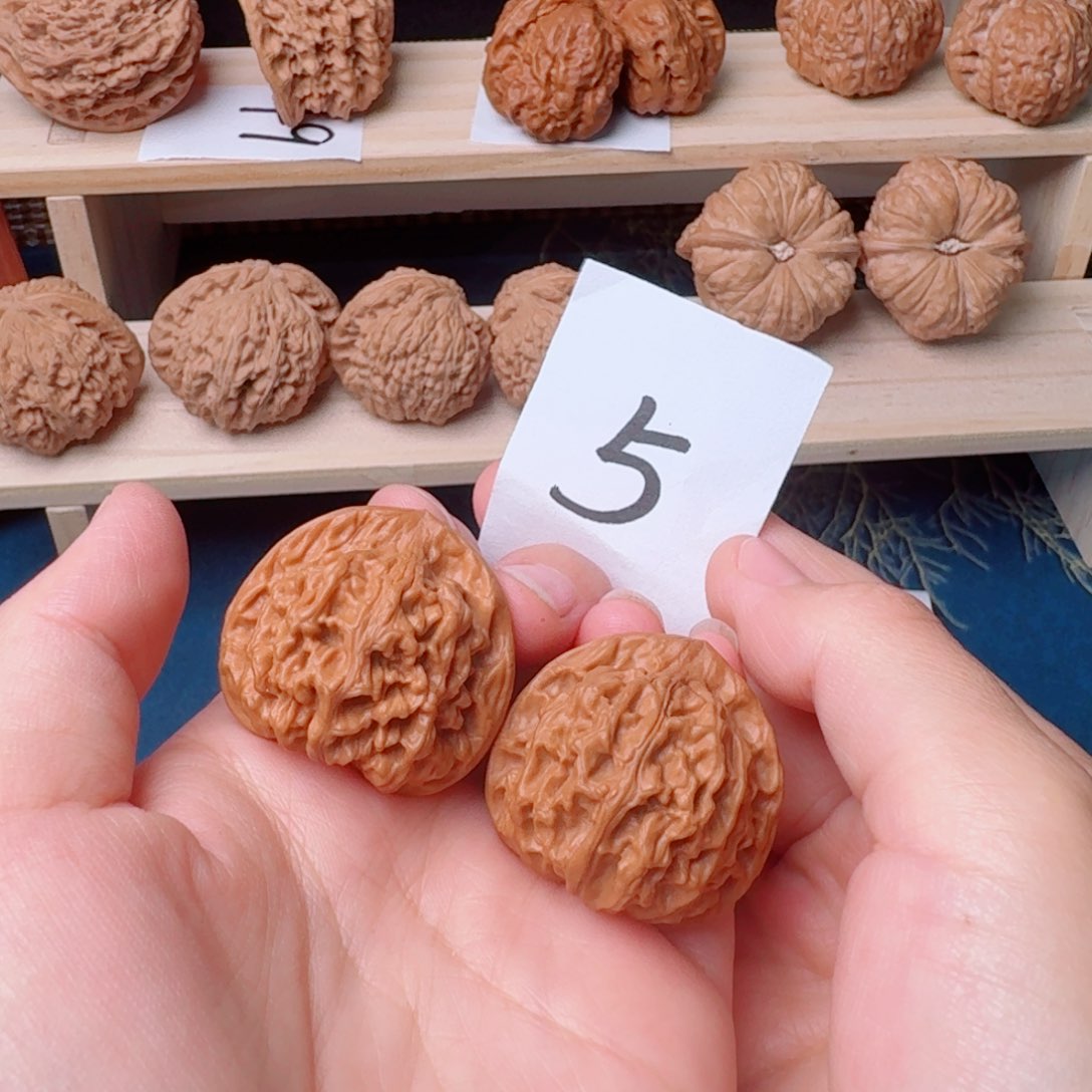 文玩核桃把件天地35尺