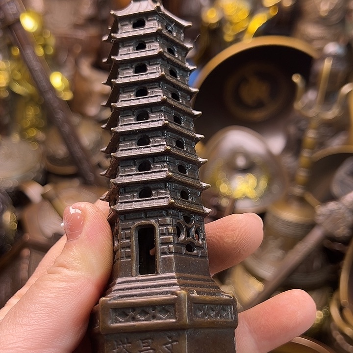 铜123566678998766678986688