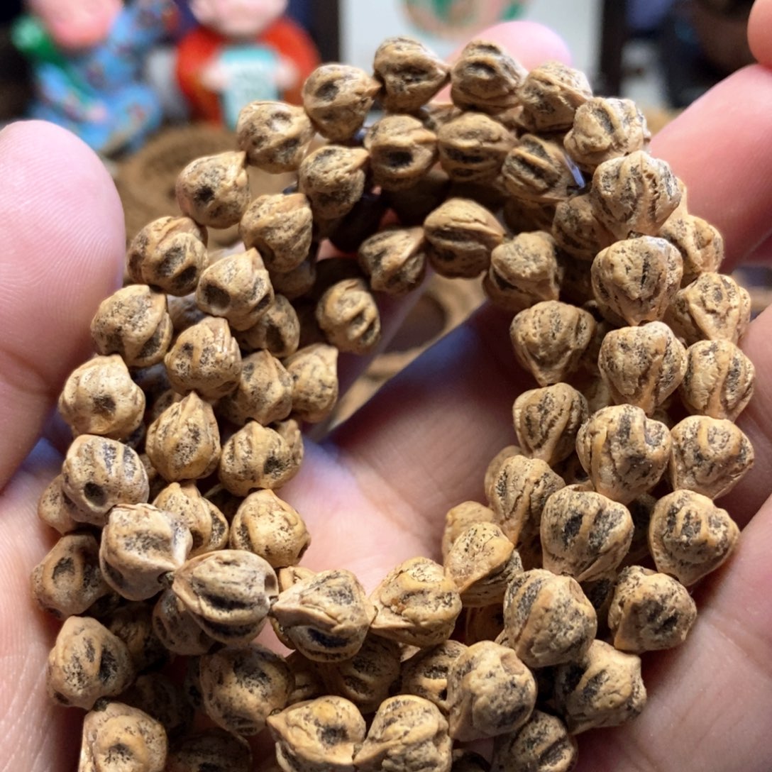 七***鱼吊坠柏香籽/百香籽