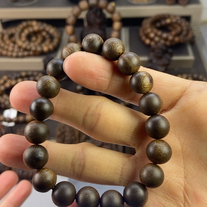 【闪购商品】沉香手串媛*园文莱白棋