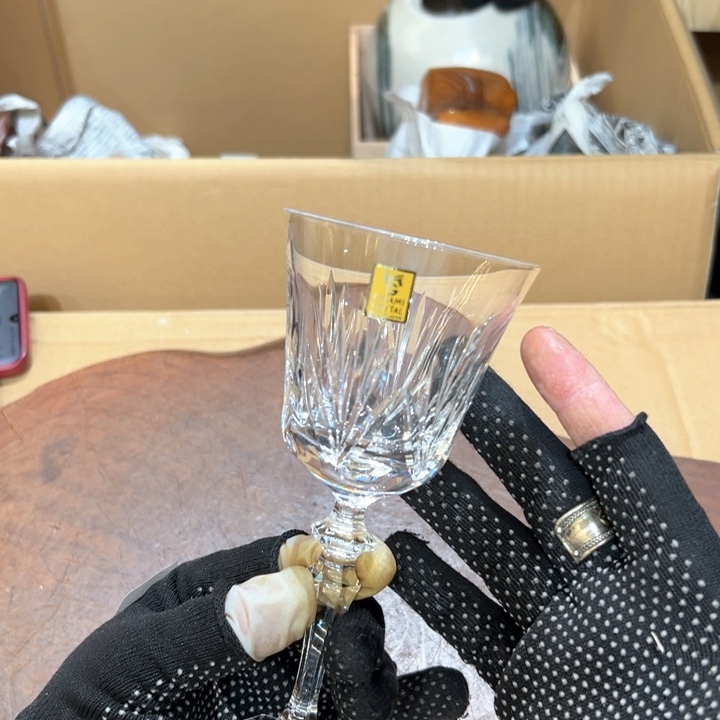 瓷器周边默认瑕疵1