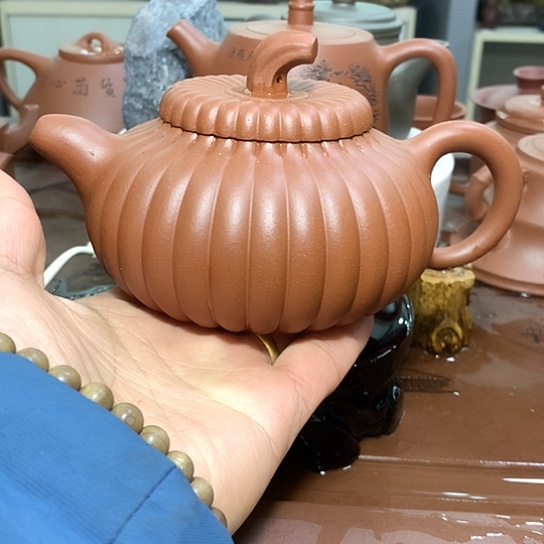 紫砂茶杯全手工制作工艺师作品原矿底槽青紫砂壶容量380