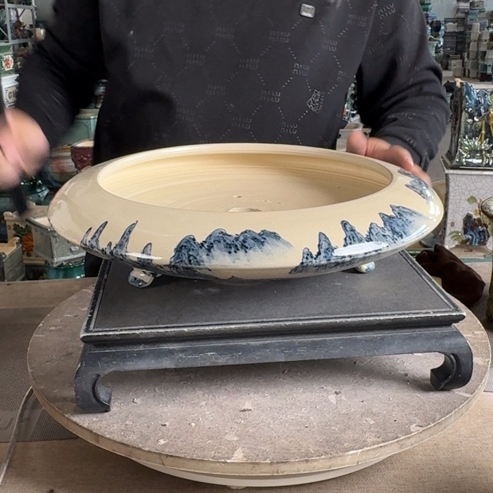 。一风堂石湾花盆 内27*4