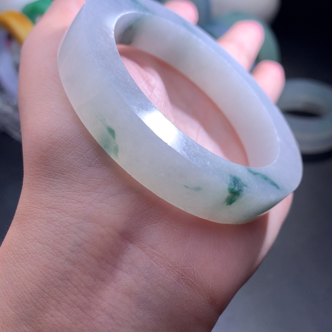 未镶嵌翡翠定制翡翠冰飘花