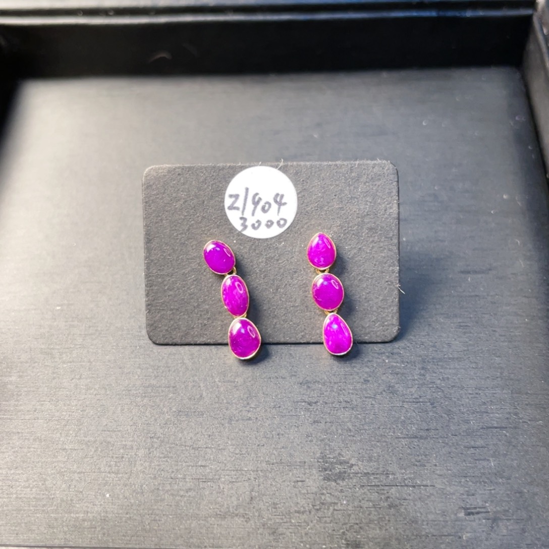 苏纪石（舒俱来）18K金镶嵌耳钉