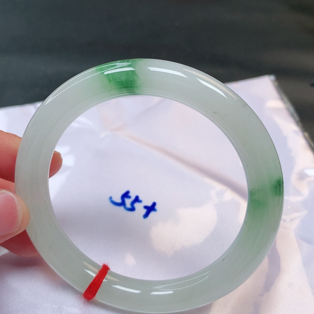 翡翠手镯未镶嵌258号