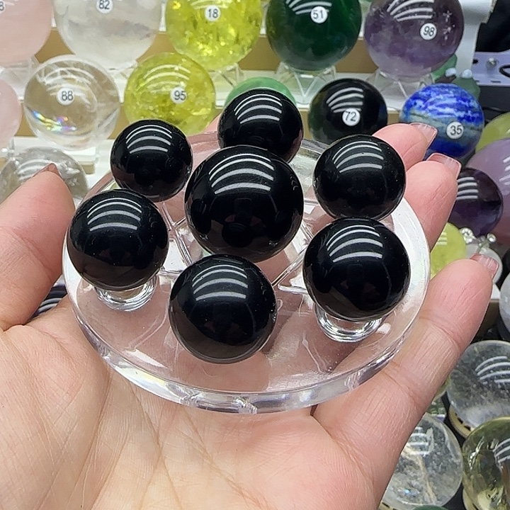 未镶嵌水晶珠宝半成品