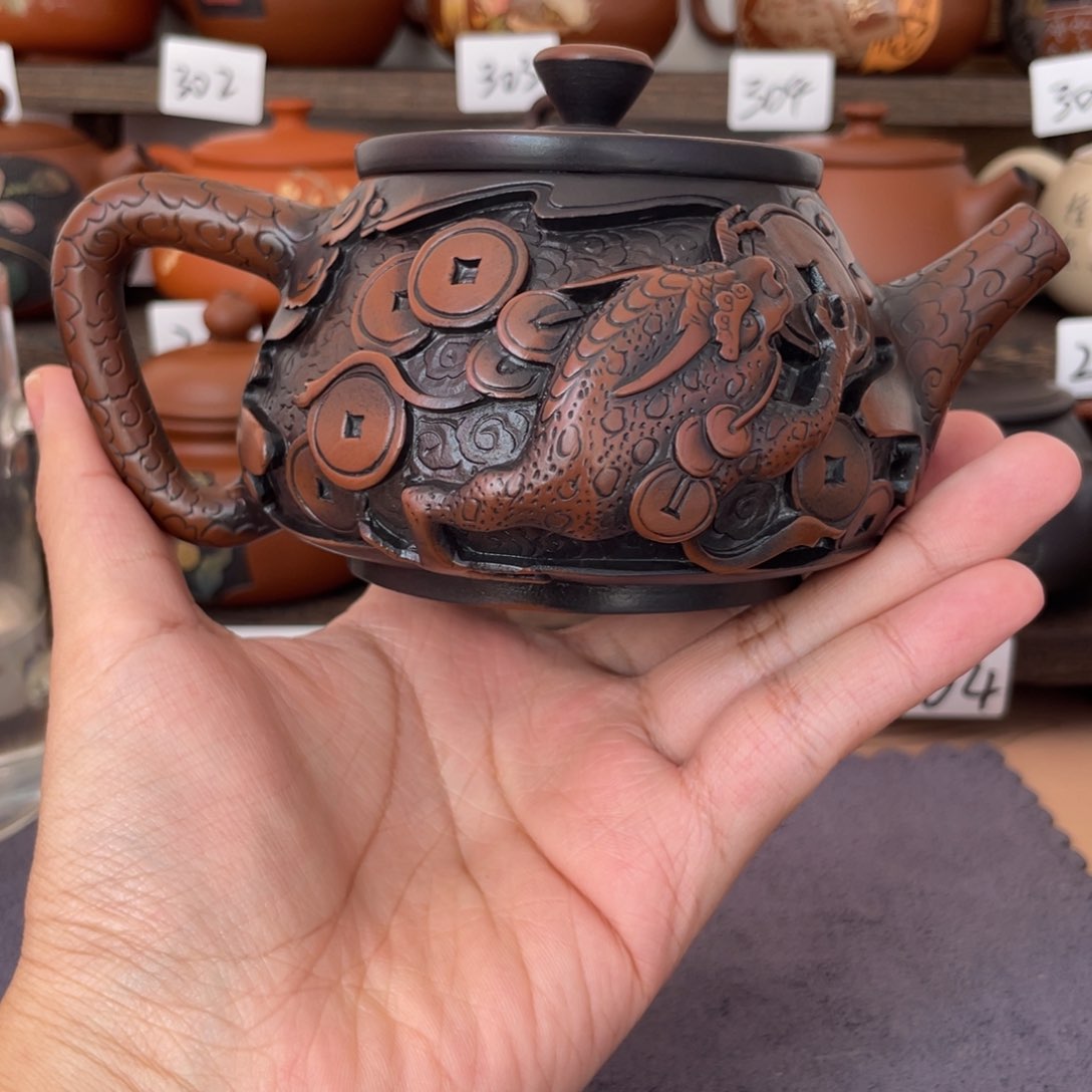 壶东**夜王建培重工石瓢壶球孔金蟾