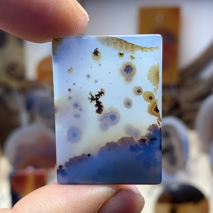 玛瑙/玉髓颈饰未镶嵌