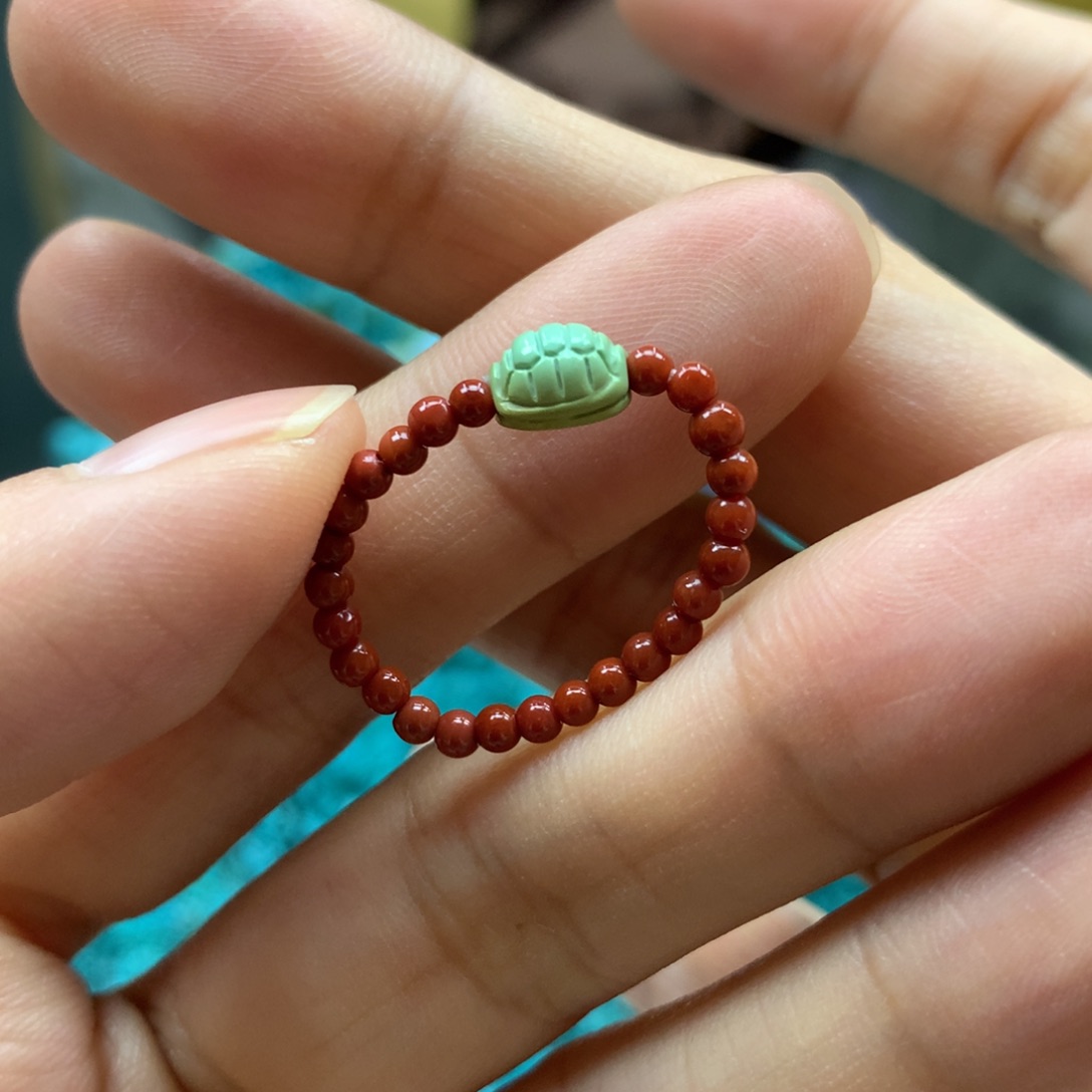 南红玛瑙配饰未镶嵌