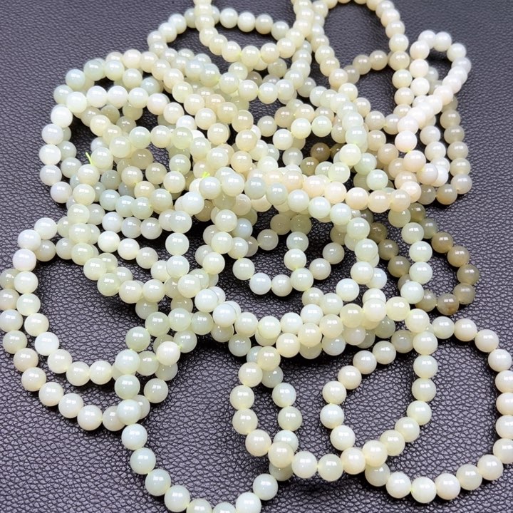 和田玉手串未镶嵌多样性拍一发一卡8且末料