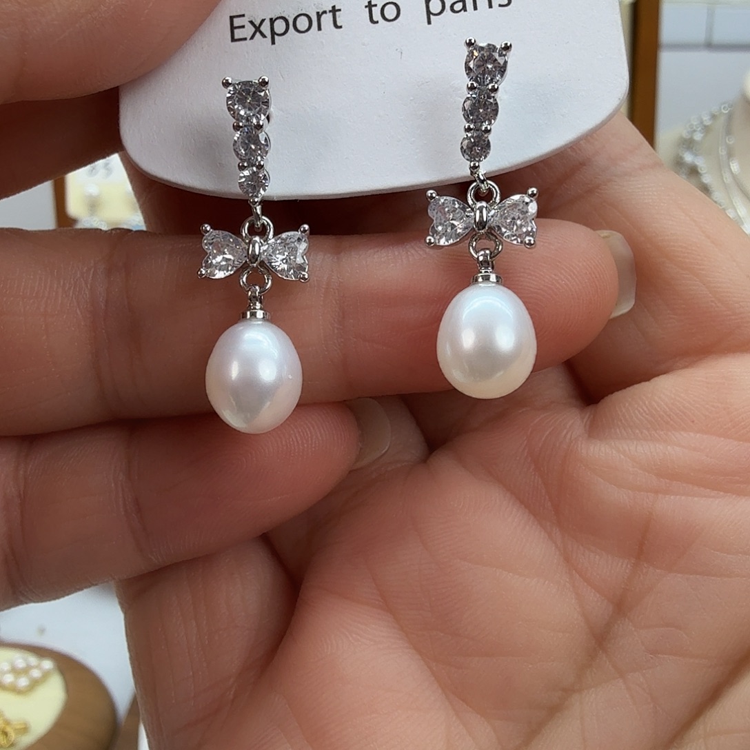 淡水珍珠未镶嵌耳饰