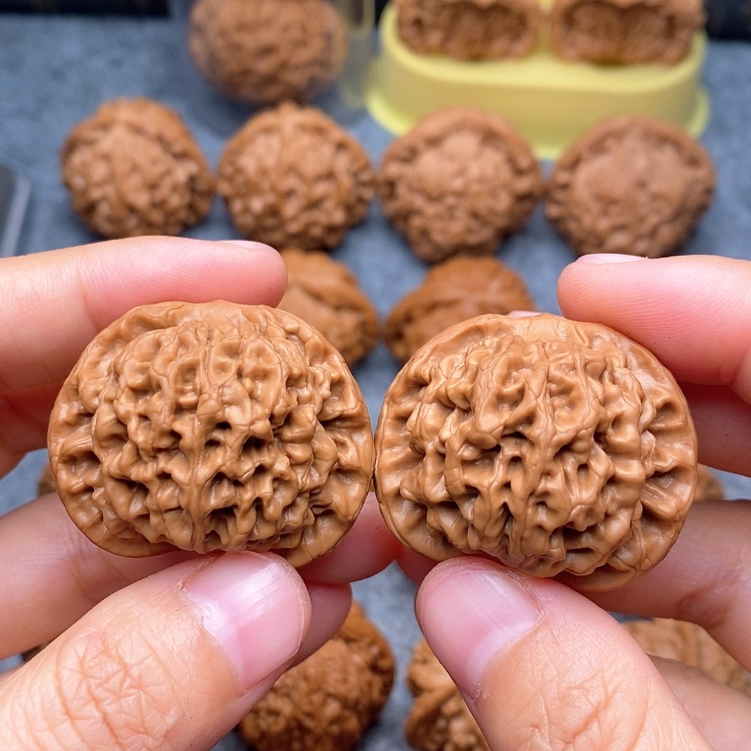 文玩核桃把件秦闷39尺