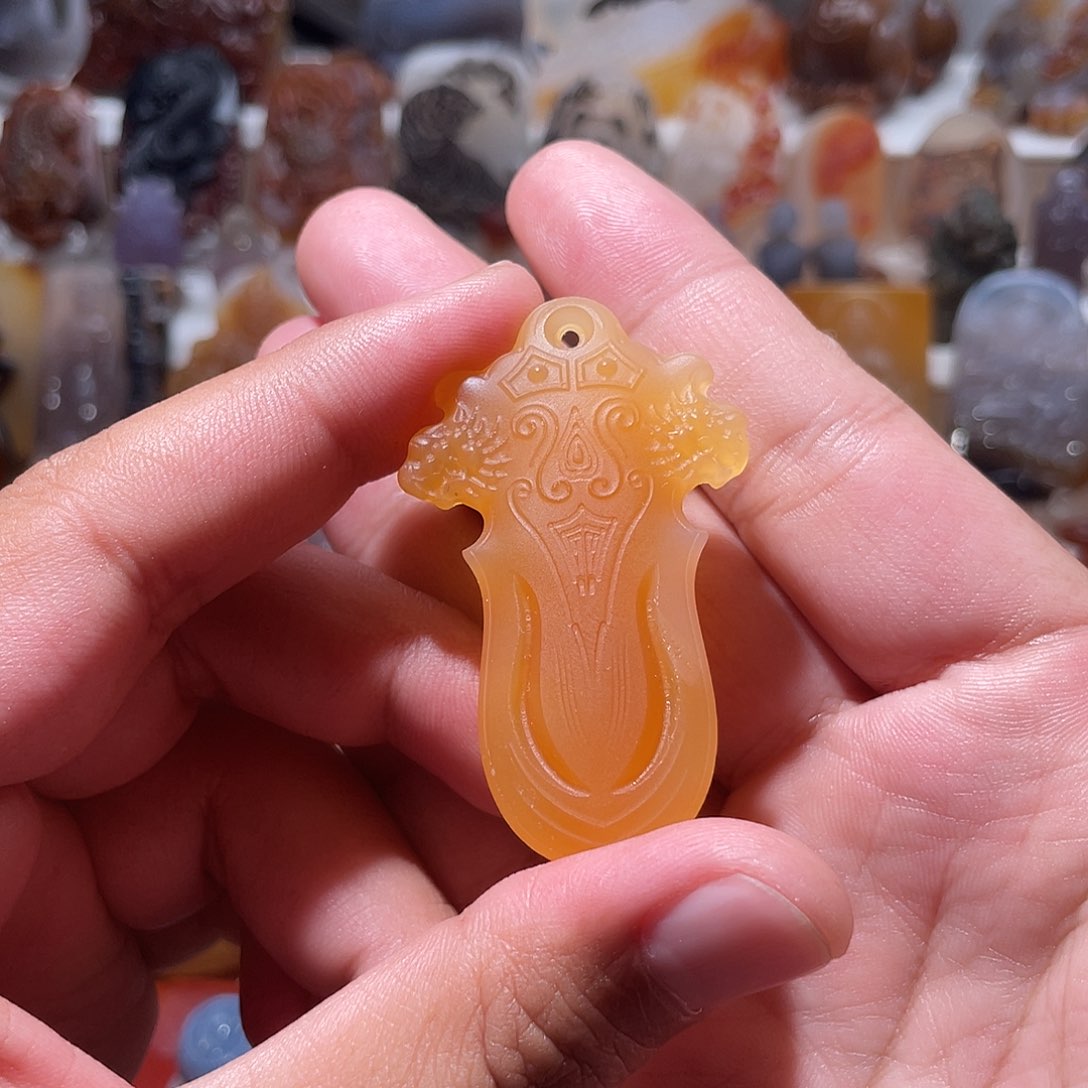 玛瑙/玉髓颈饰未镶嵌