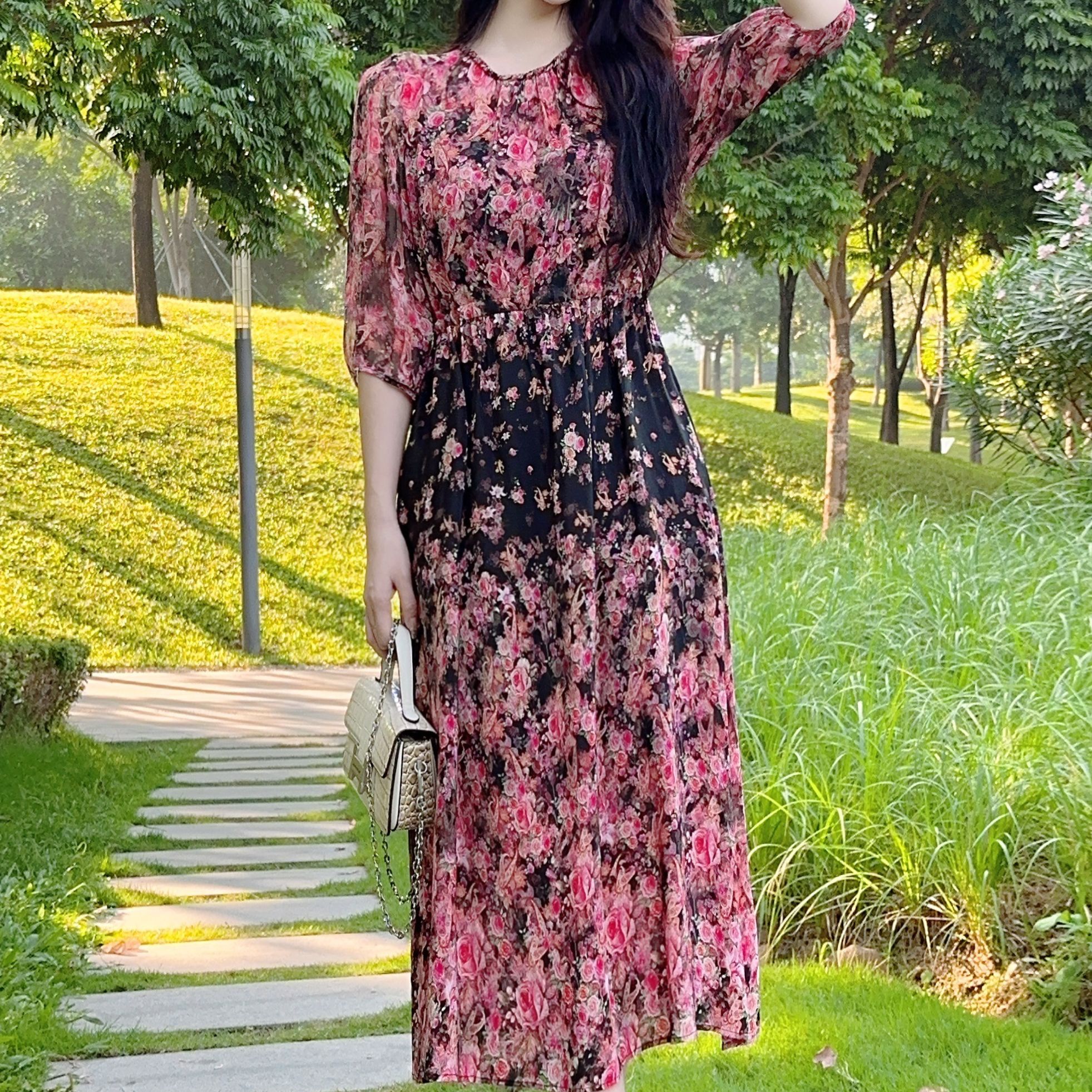 【2516朗姆红茶】25年新款时尚印花显瘦桑蚕丝气质修身连衣裙长115