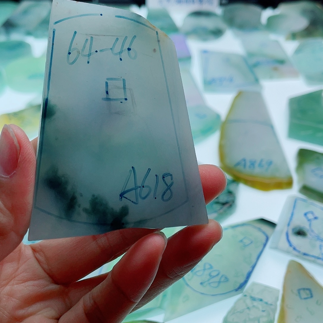 长***收定制翡翠未镶嵌天然缅甸翡翠A货