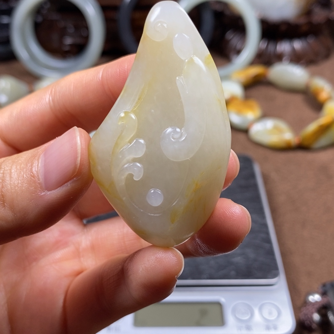 和田玉未镶嵌挂件