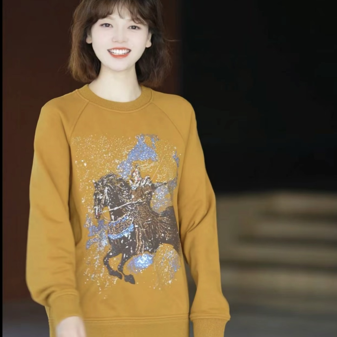 AMASS阿玛施新款女装时尚休闲 百搭圆领印花长袖宽松卫衣 5301072