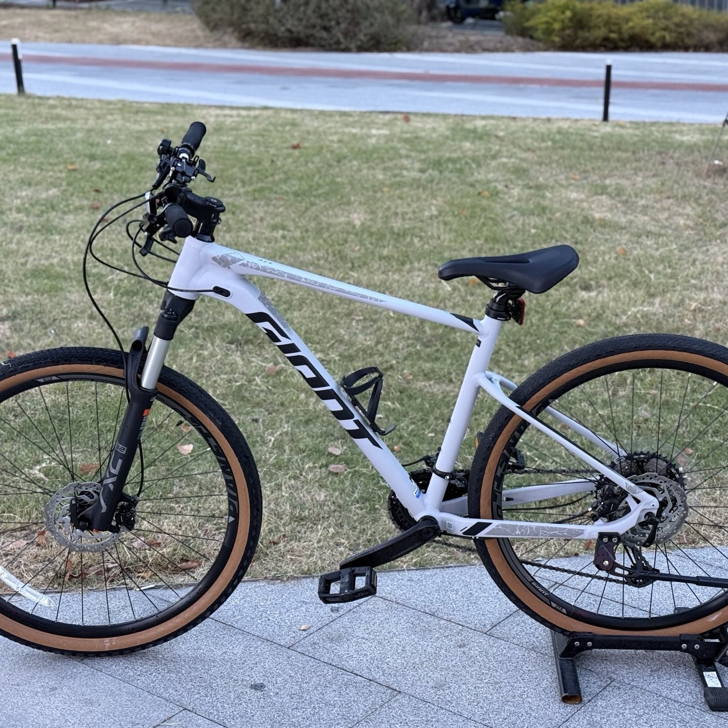 捷安特xtc820山地车m码170-180左右都可以