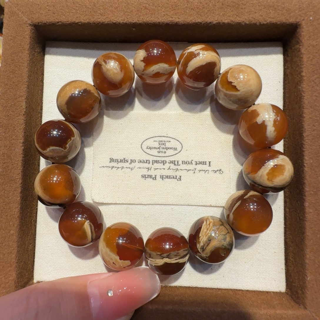 琥珀未镶嵌珠宝奇石溶洞根珀手串