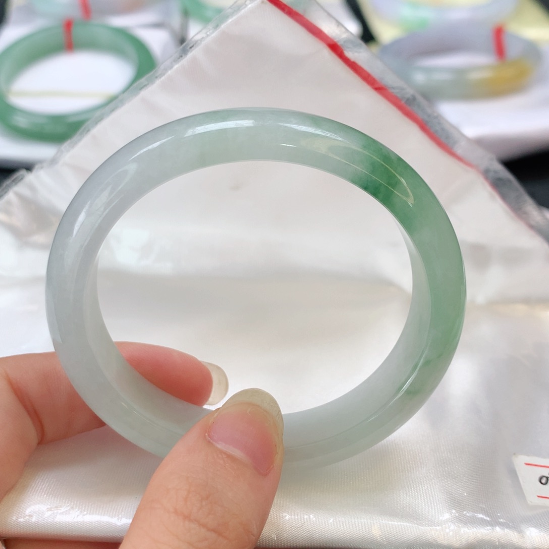 翡翠手镯未镶嵌翡翠手镯52.6