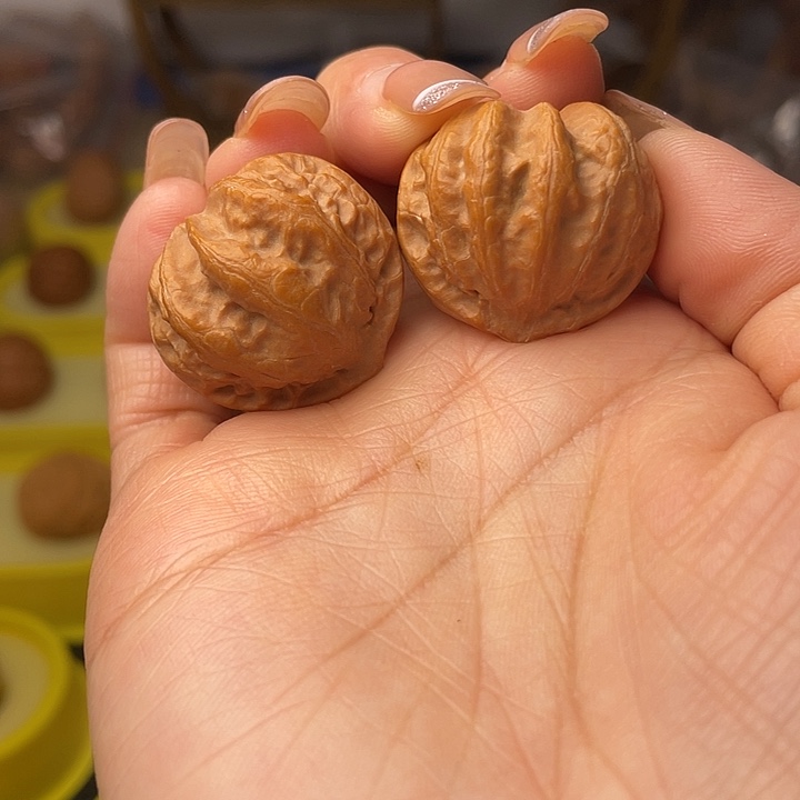 吊坠文玩核桃桃心八棱