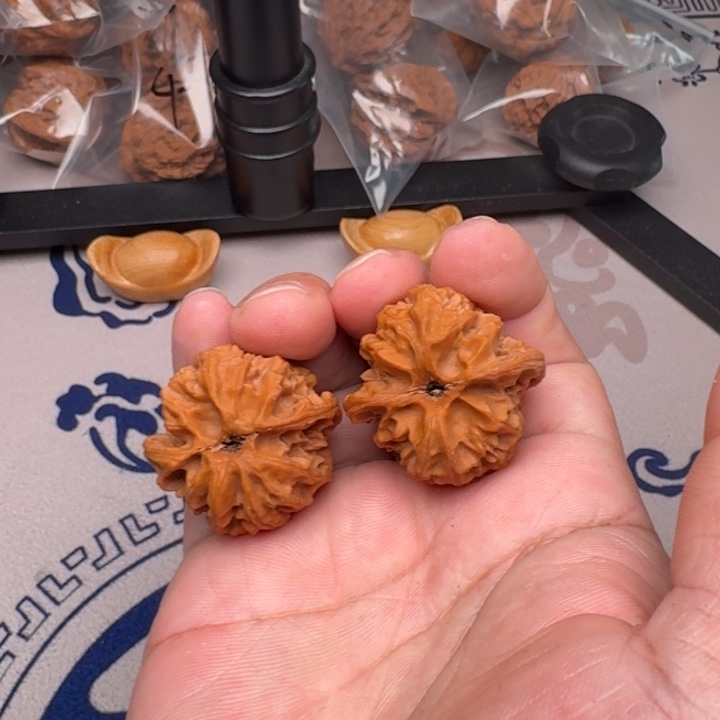 桃核吊坠苹果园35尺27