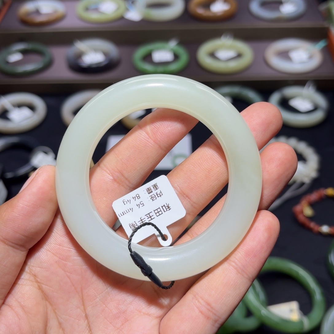 和田玉手镯未镶嵌54.4mm