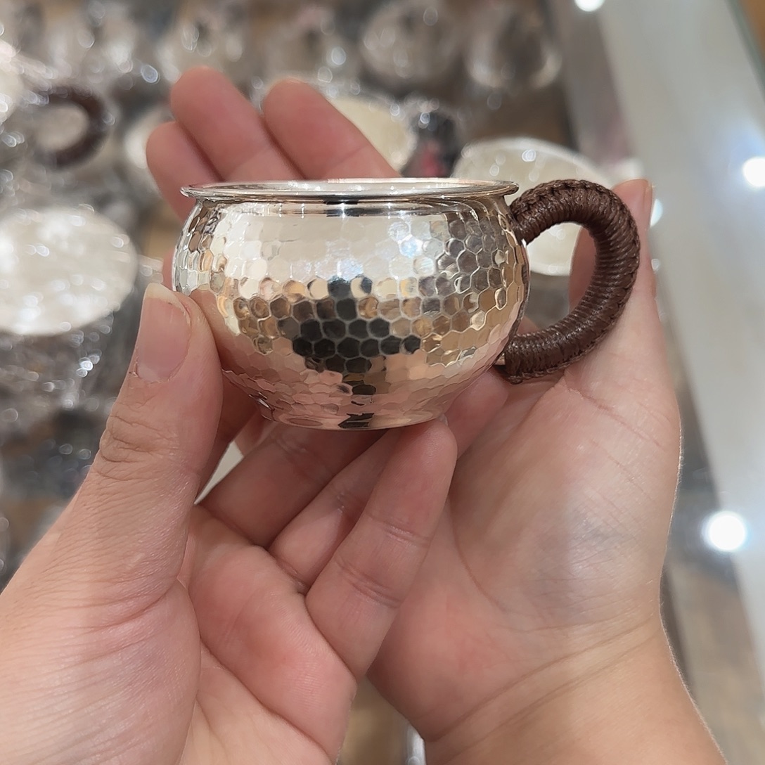 足银999锤纹亮面主人杯