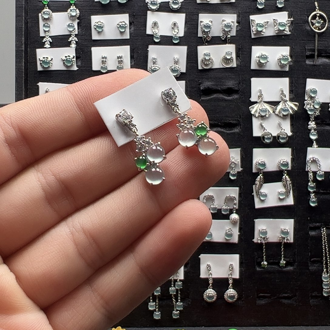 ****翡翠银S925镶嵌手链不退不换