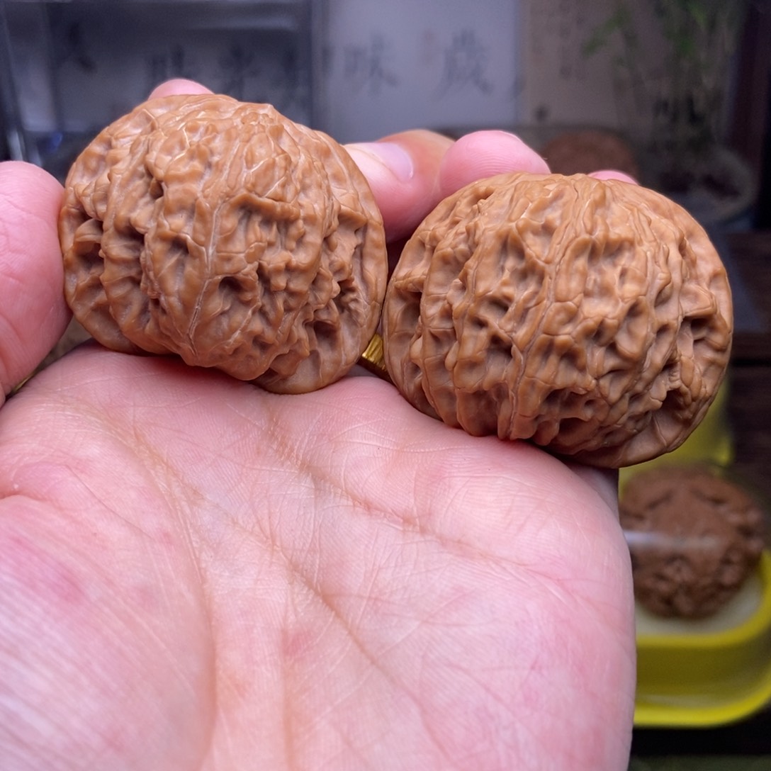 文玩核桃吊坠全品43尺磨盘红皮山地