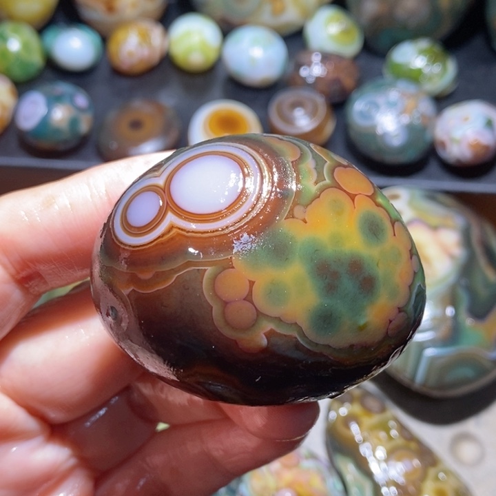 未镶嵌玛瑙/玉髓珠宝半成品105