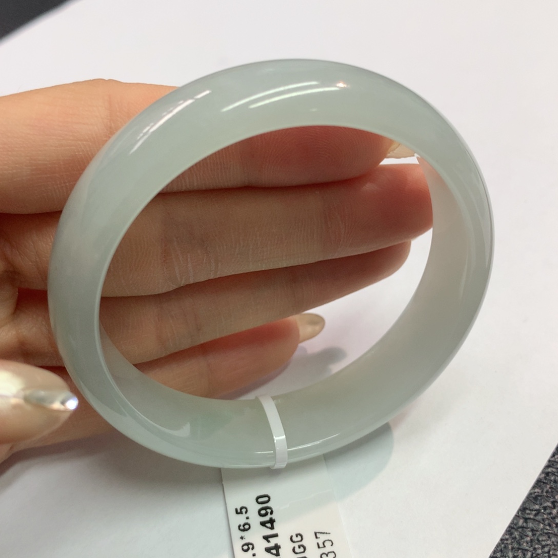 翡翠手镯未镶嵌缅甸翡翠手镯