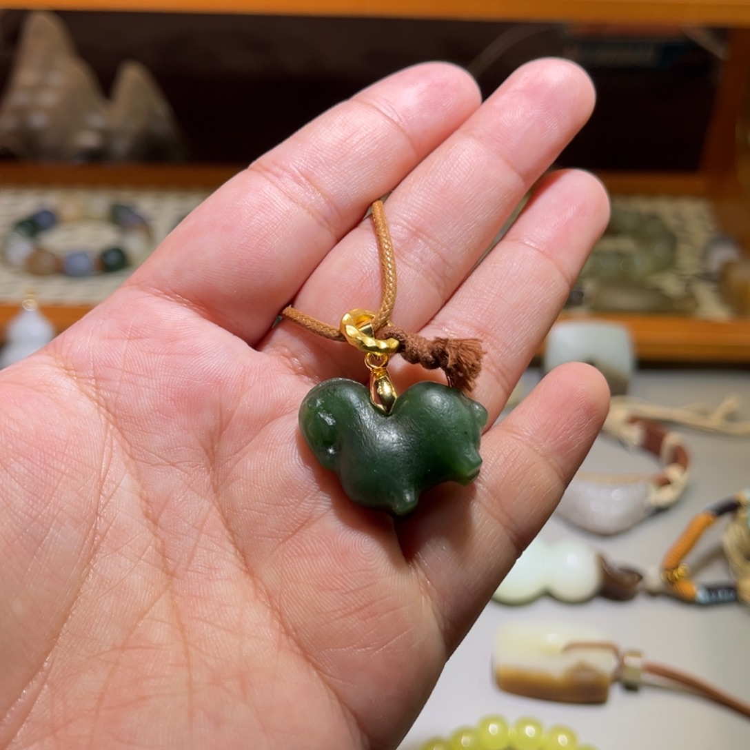 和田玉未镶嵌手链