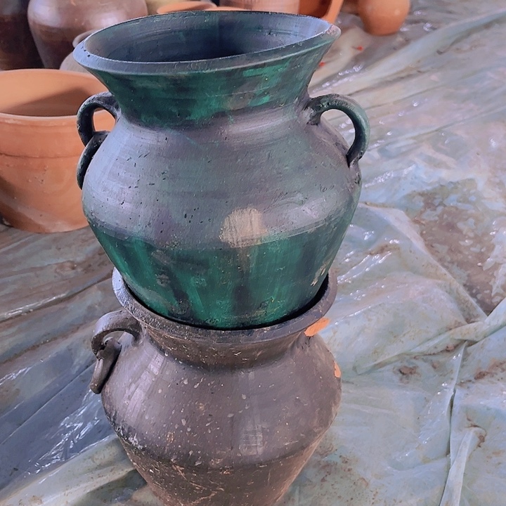 红陶大瑕疵20×17掉耳朵