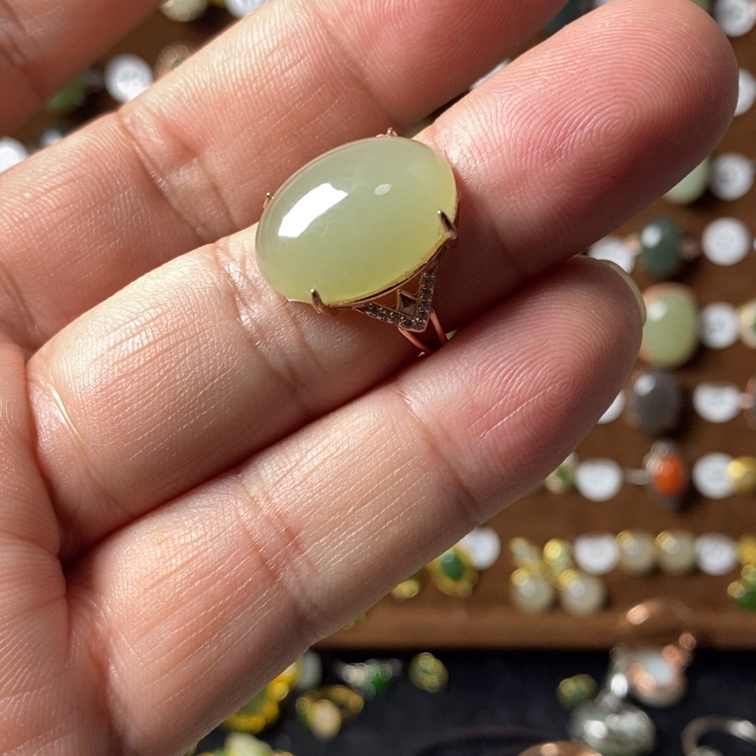 和田玉（青白玉）戒指银S925镀金镶嵌