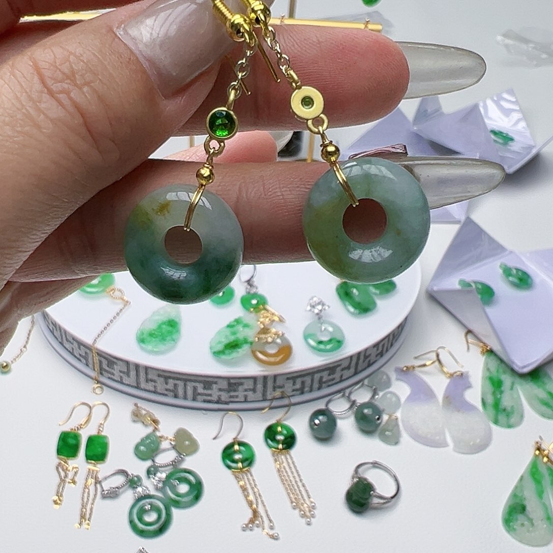 翡翠耳饰未镶嵌天然缅甸A货翡翠