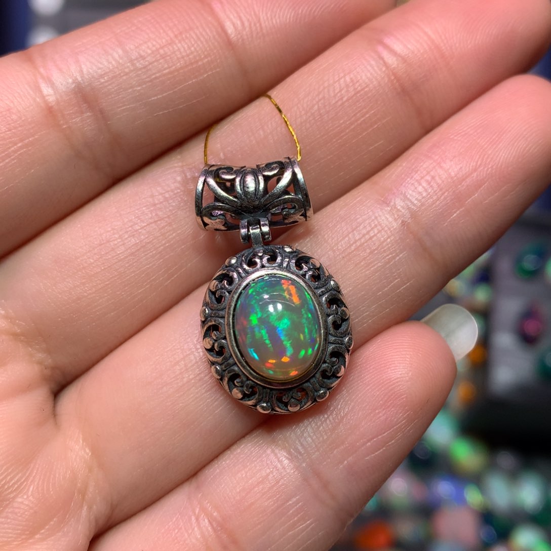 欧泊吊坠款式银S925镶嵌