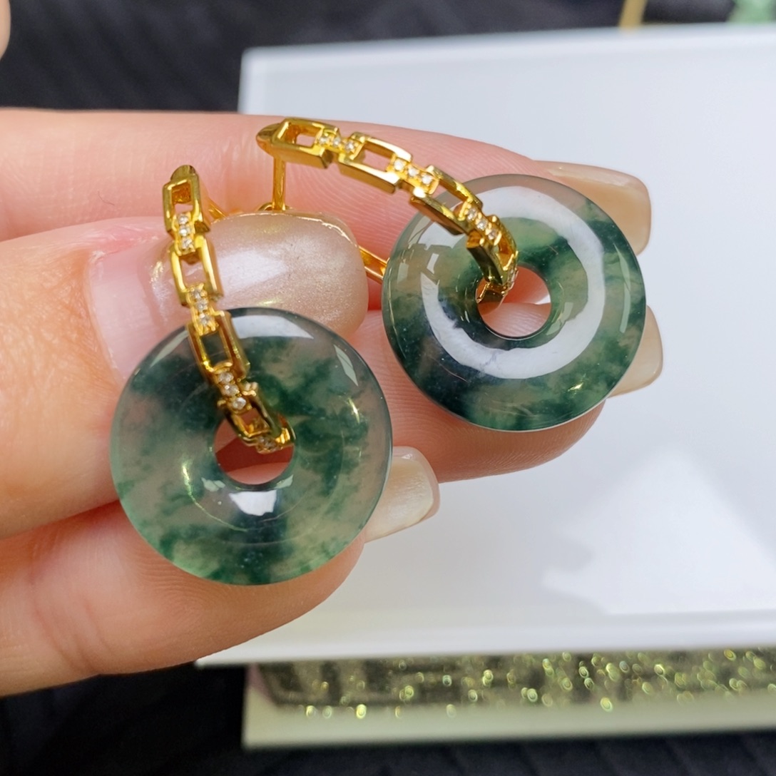 翡翠18K金镶嵌耳饰甜甜圈